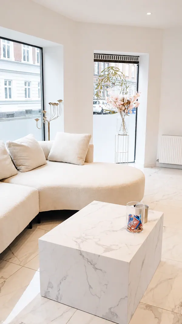 Klinik-interiør hos Nadim Clinic København, Ved Vesterport 9